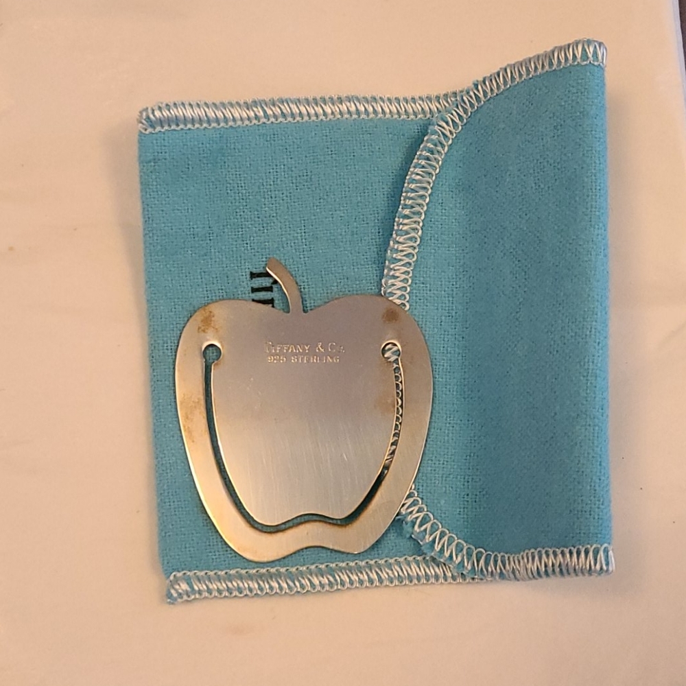 🍎Tiffany & Co Bookmark 🍎